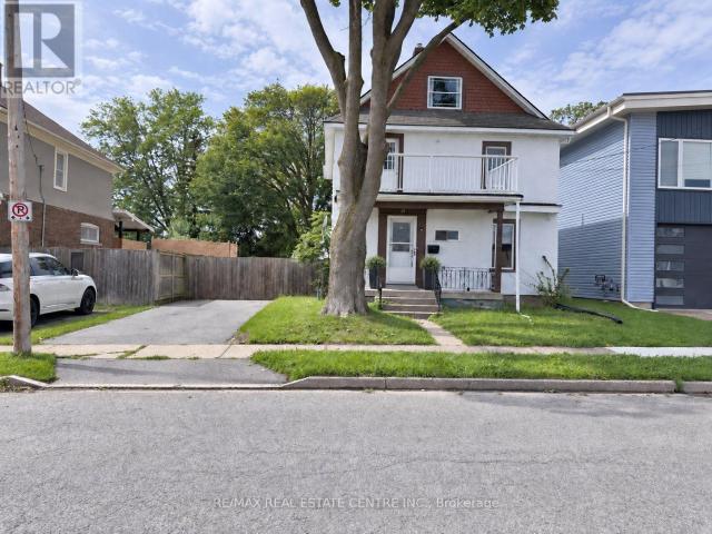 apartment at 39 OAKLAND AVENUE, Welland, Ontario, L3C2B8