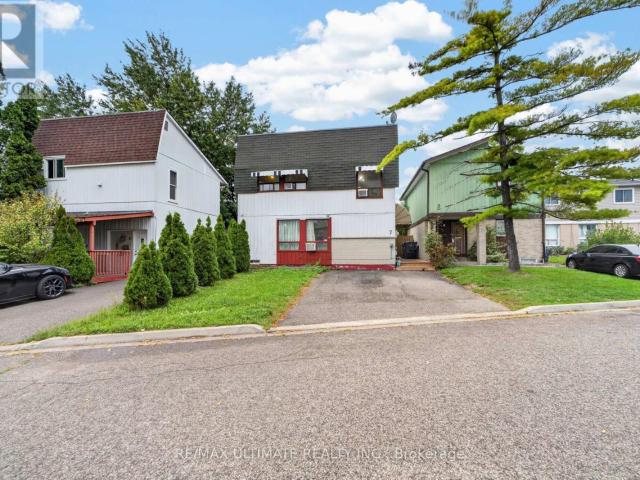 apartment at 7 GRAND RIVER COURT, Brampton, Ontario, L6S2J8