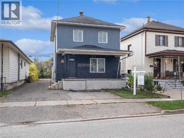 apartment at 7 MAITLAND Street Unit# UPPER, Thorold, Ontario, L2V3A4