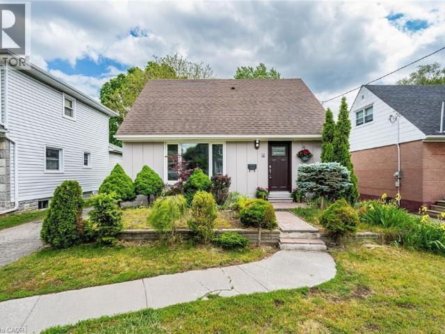apartment at 7 PUTNEY Road, Toronto, Ontario, M8W2K6