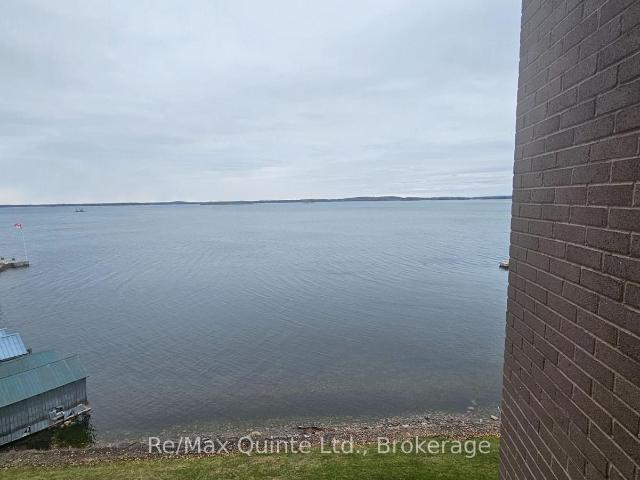 apartment at 404 610 WILLIAM STREET S, Gananoque, Ontario, K7G3A4