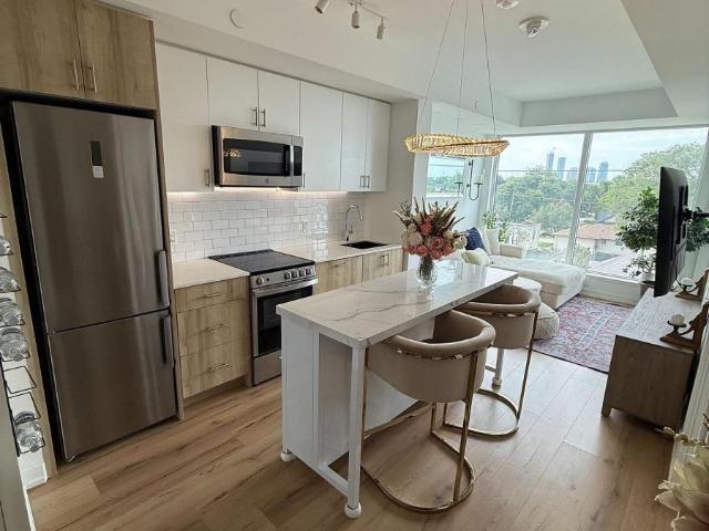 apartment at 405 – 1195 THE QUEENSWAY