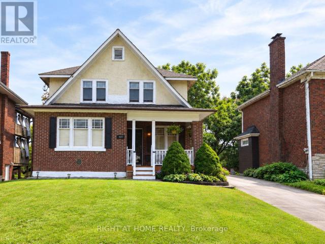 apartment at 407 KING STREET E, Oshawa, Ontario, L1H1E3