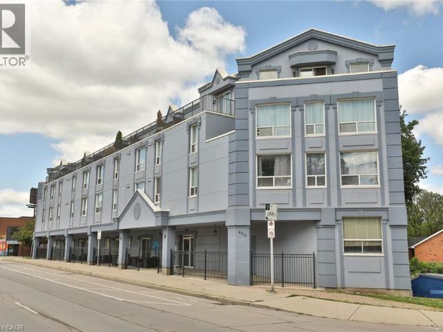 apartment at 400 YORK Boulevard Unit# 208