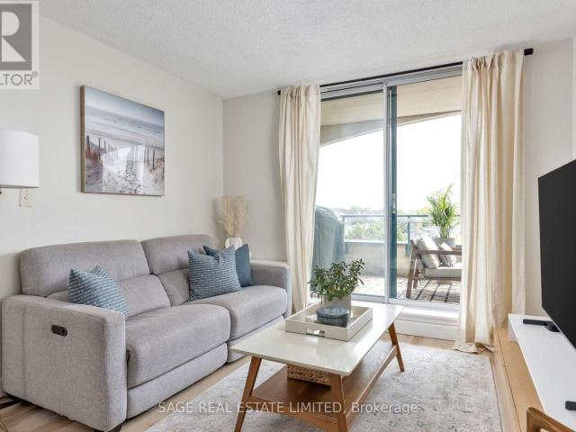 apartment at 401 1765 QUEEN STREET E, Toronto, Ontario, M4L3Z2