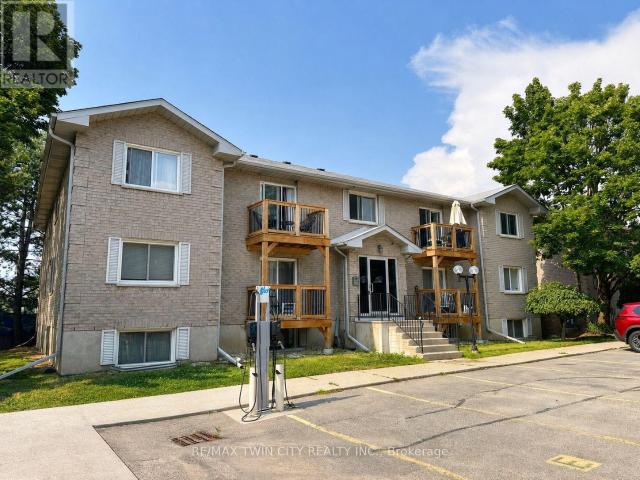 apartment at 402 266 OVERLEA DRIVE, Kitchener, Ontario, N2M5N3