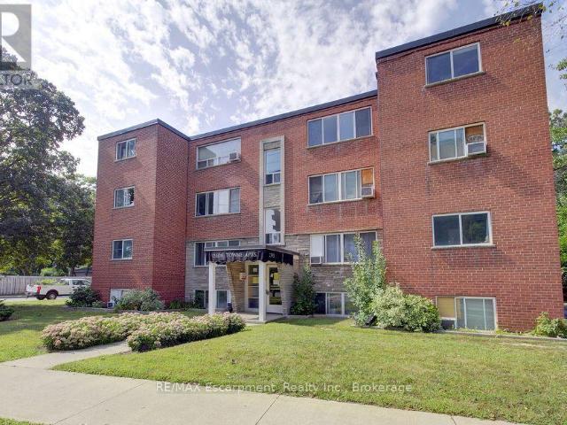 apartment at 402 2393 NEW STREET, Burlington, Ontario, L7R1K1