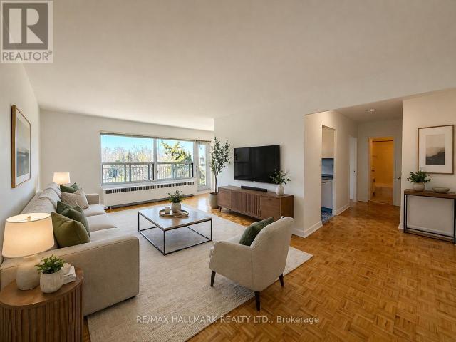 apartment at 403 – 28 UPPER CANADA DRIVE