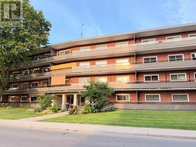 apartment at 411 11 WOODMAN DRIVE, Hamilton, Ontario, L8K4E3