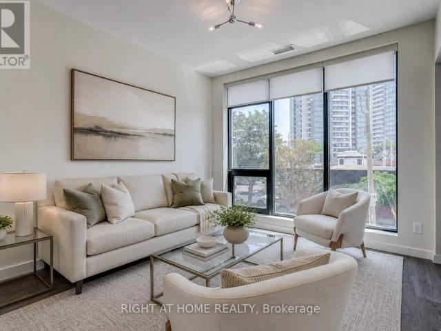 apartment at 411 – 690 KING STREET