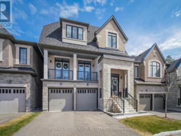 Durham, Ontario - Garden, Parking