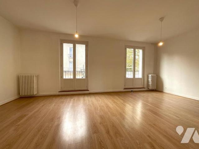 Apartment at 41 Blois, BLOIS, 41000, France