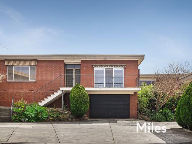 apartment at 4/1 Mervyn Crescent, Ivanhoe