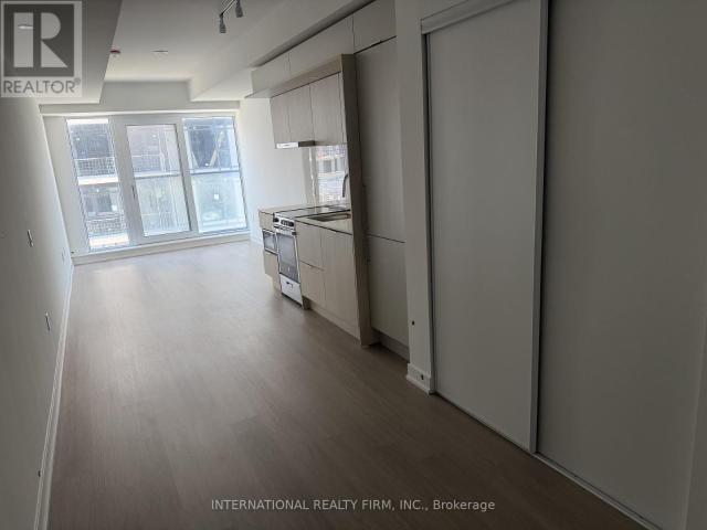 apartment at 425 448 BURNHAMTHORPE ROAD W, Mississauga, Ontario, L5B0R4