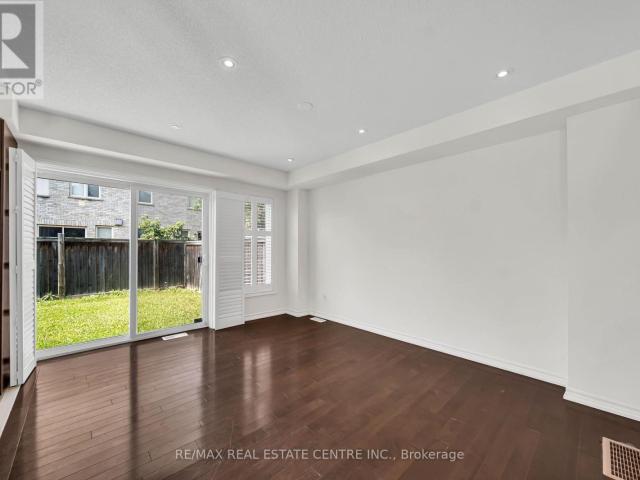 apartment at 4215 COLE CRESCENT, Burlington, Ontario, L7M0M6