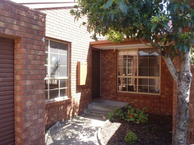 apartment at 4/21 Bristol Road, Pascoe Vale