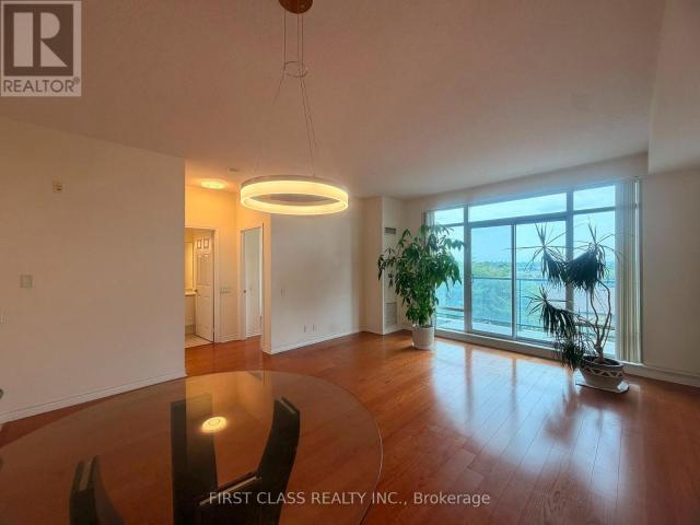 apartment at 422 – 11121 YONGE STREET