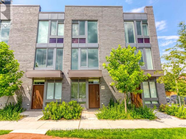 apartment at 42 SONIC WAY, Toronto, Ontario, M3C0P3