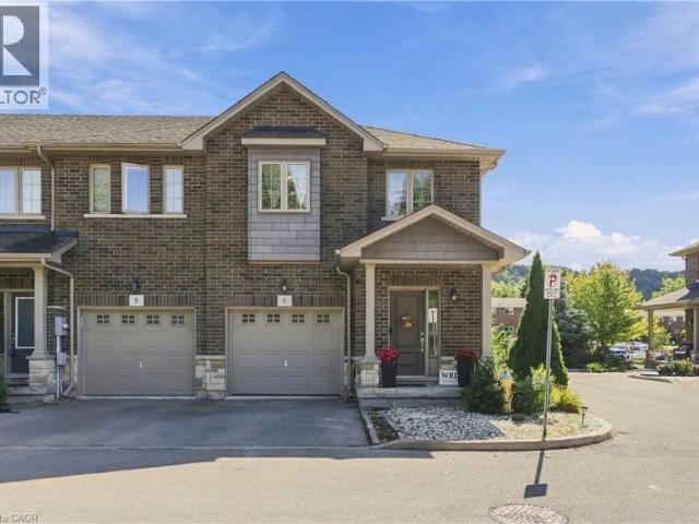 apartment at 43 KERMAN Avenue Unit# 8