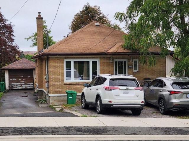 apartment at 443 ARMOUR ROAD