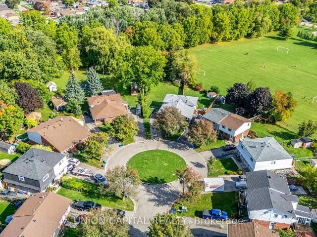 apartment at 443 BREST COURT, Oshawa, Ontario, L1H5X7