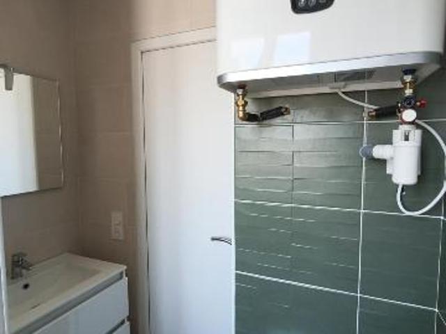 Apartment at 44 Port Saint Père, PORT ST PERE, 44710, France
