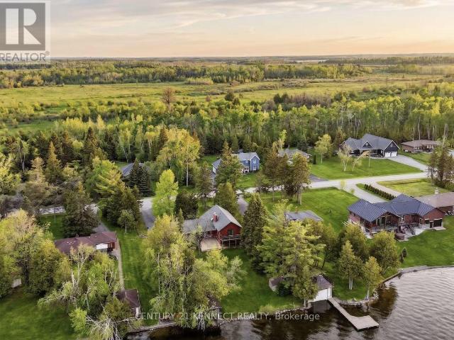 apartment at 44 PINEWOOD BOULEVARD, Kawartha Lakes, Ontario, K0M2T0