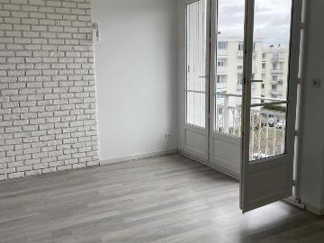 Apartment at 44 Rezé, REZE, 44400, France