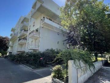 Apartment at 44 Rezé, REZE, 44400, France