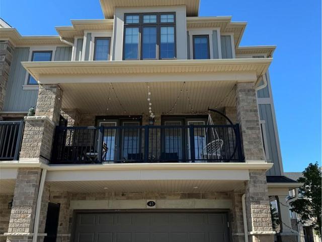 apartment at 45 BANK SWALLOW Crescent