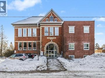 Oxford, Ontario - Gym, Lift, Parking