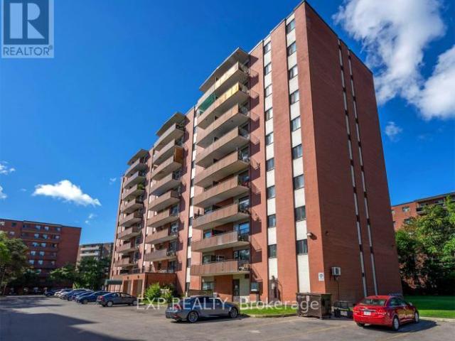 apartment at 45 PAISLEY BOULEVARD W