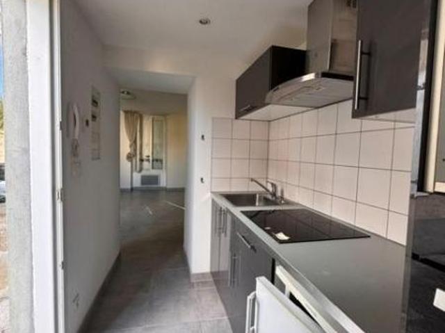 Apartment at 45 Puiseaux, PUISEAUX, 45390, France