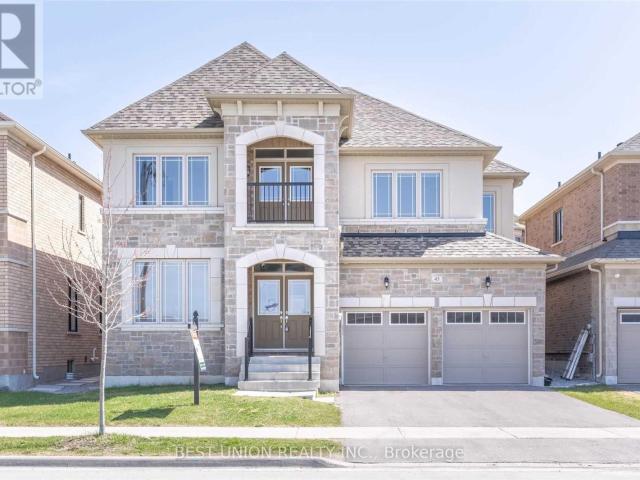 apartment at 45 WALTER ENGLISH DRIVE, East Gwillimbury, Ontario, L9N0R8