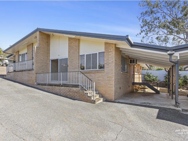 apartment at 4/7 Athelstane Street, The Range