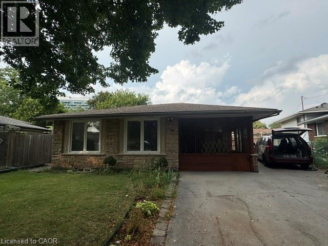 apartment at 47 HIGHRIDGE Avenue, Hamilton, Ontario, L8E3J7