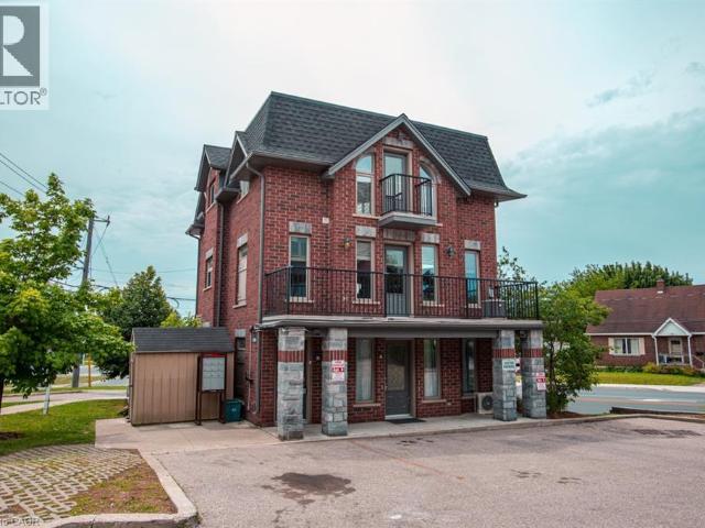 apartment at 489 EAST Avenue Unit# B