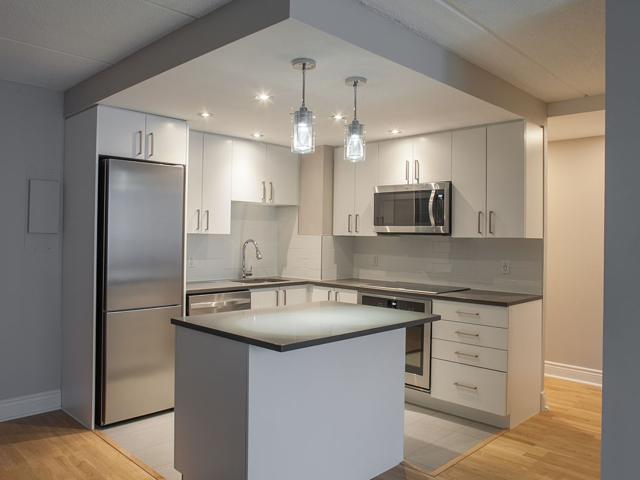 apartment at 4800 Maisonneuve Blvd W Westmount Montreal H3Z 1M1