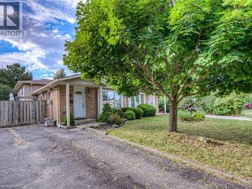 apartment at 483 KINGSCOURT Drive Unit# A, Waterloo, Ontario, N2K2X9