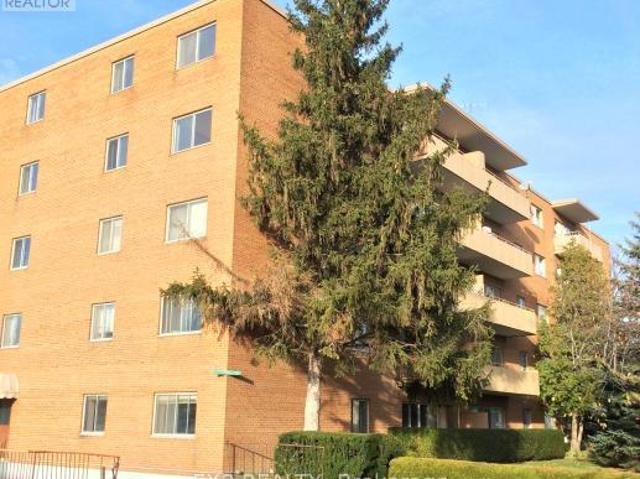 apartment at 483 LINWELL ROAD, St. Catharines, Ontario, L2M2P6