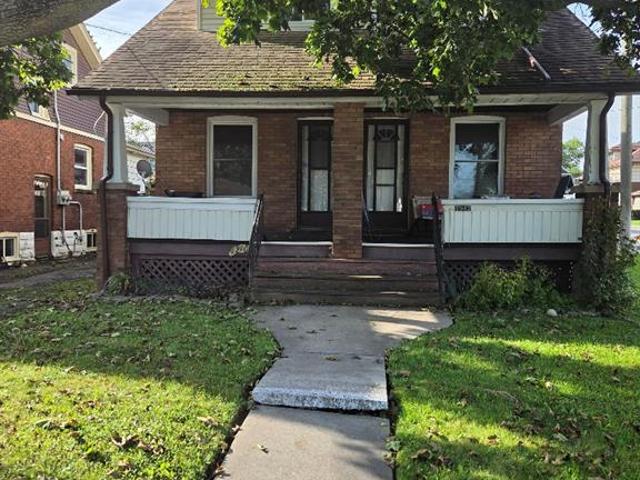 apartment at 4940 ARMOURY Street, Niagara Falls, Ontario, L2E1T1