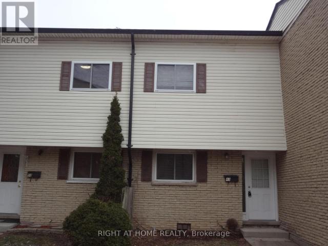 apartment at 49 211 VERONICA DRIVE, Kitchener, Ontario, N2A2R8