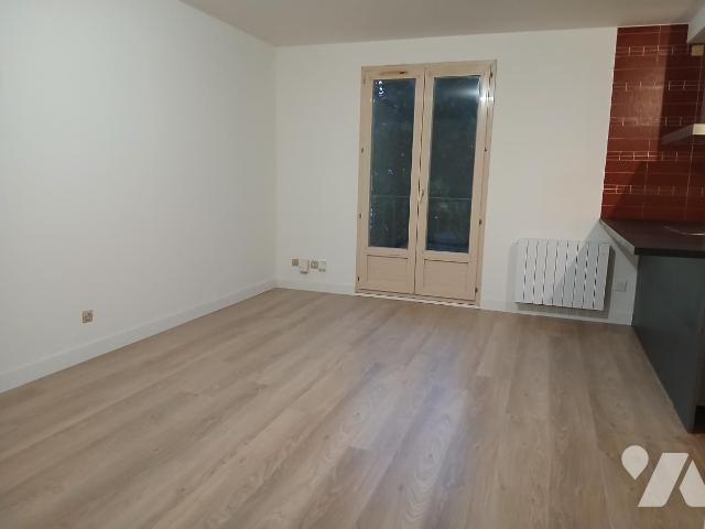 Apartment at 49 Angers, ANGERS, 49100, France