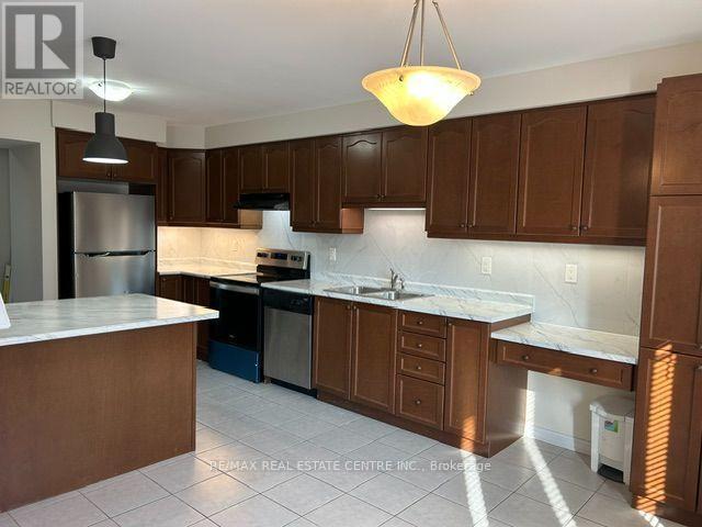 apartment at 4 6020 DERRY ROAD, Milton, Ontario, L9T8L6