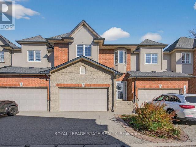 apartment at 4 97 SUNVALE PLACE, Hamilton, Ontario, L8E4Z7