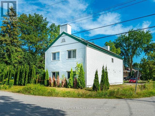 apartment at 4 1015 ARNOLD STREET, Innisfil, Ontario, L0L1C0