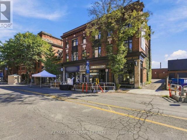 apartment at 4 172 1/2 JAMES STREET N, Hamilton, Ontario, L8R2L1