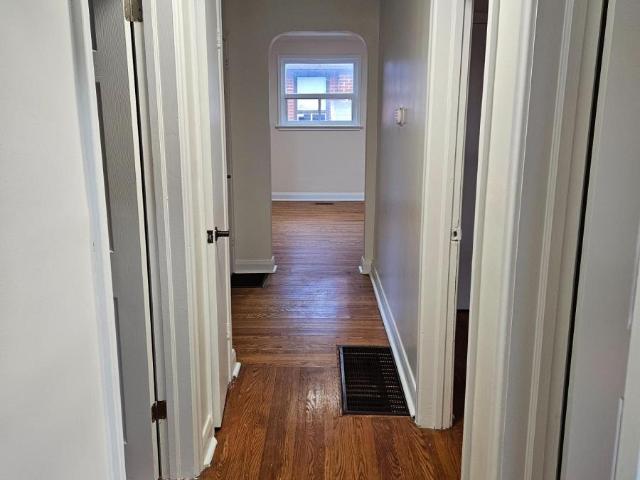 apartment at 4 CLEVEDON STREET, Toronto, Ontario, M3M1M4