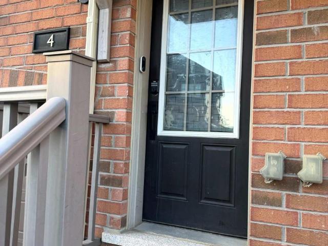 apartment at 4 SOLDIER STREET, Brampton, Ontario, L7A4B6
