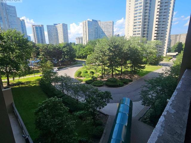 apartment at 506 – 3590 KANEFF CRESCENT